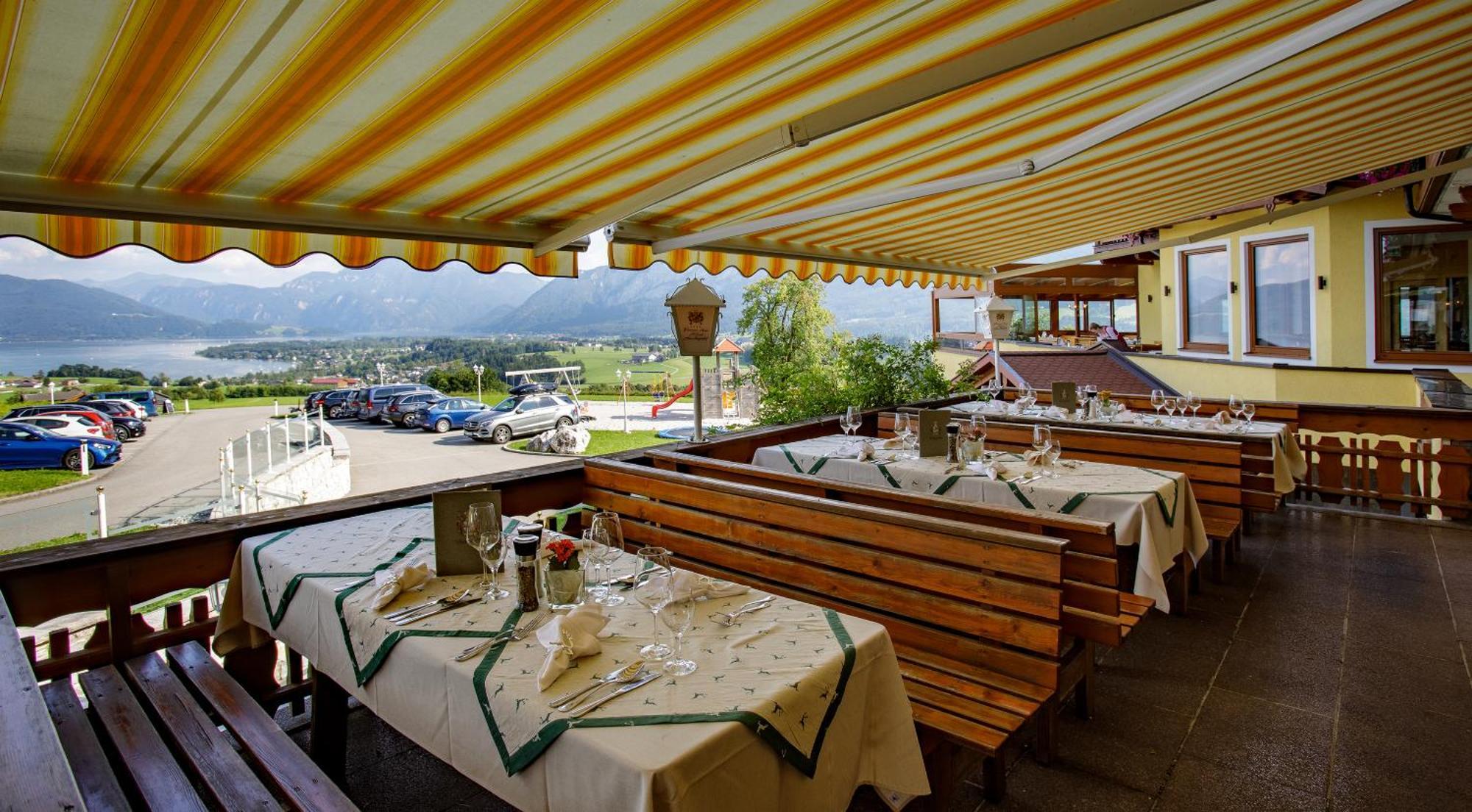 Panorama Hotel Gasthof Leidingerhof Мондзее Экстерьер фото