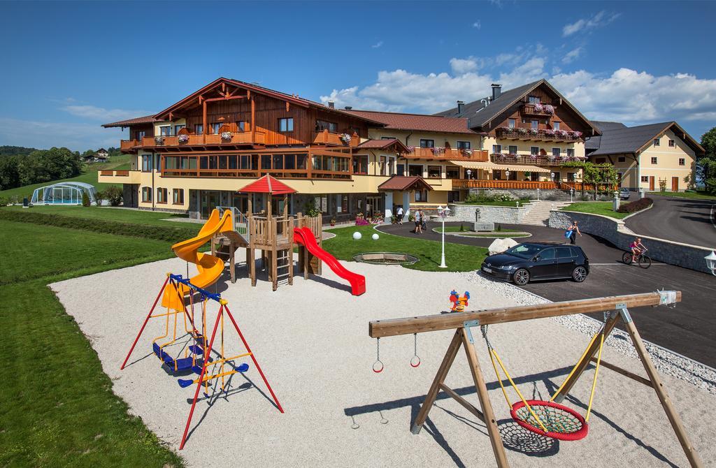 Panorama Hotel Gasthof Leidingerhof Мондзее Экстерьер фото